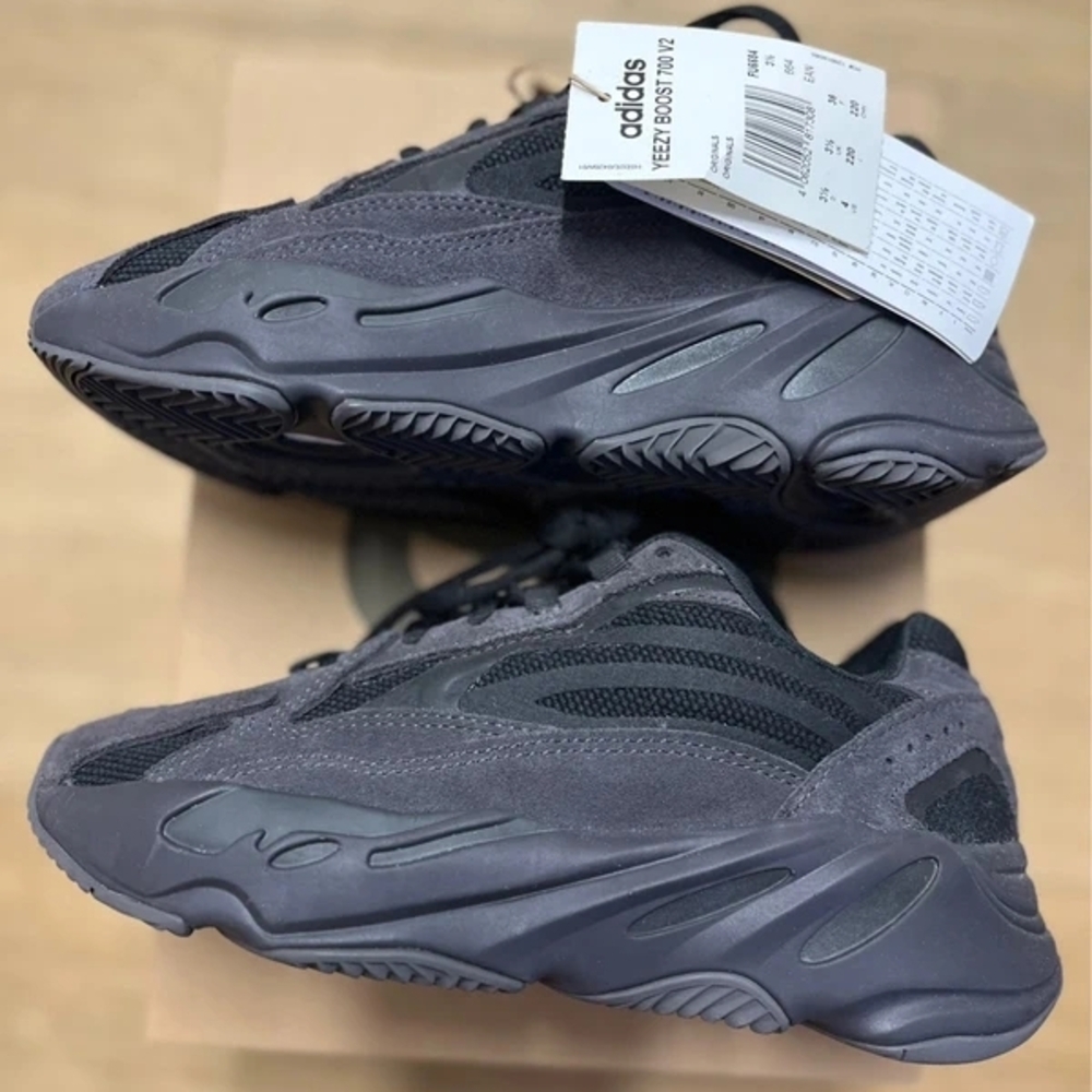 Adidas Yeezy Boost 700 V2 in Charcoal Black